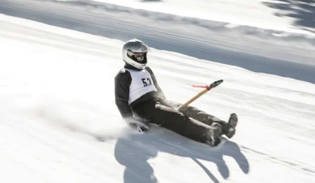 usual sport- shovel racing